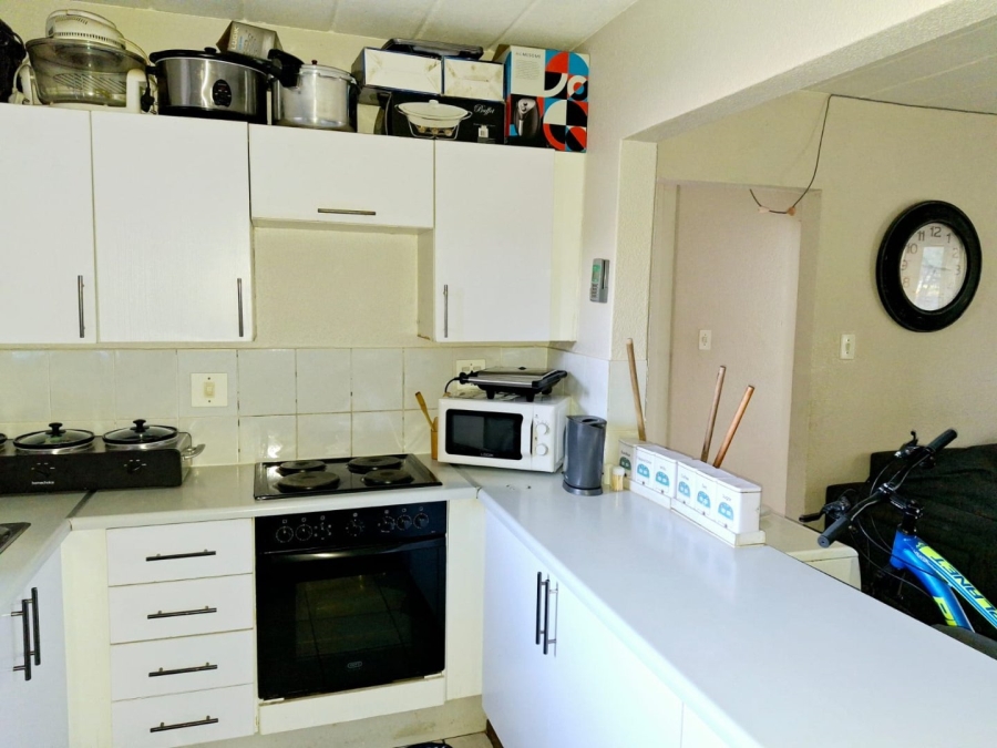 2 Bedroom Property for Sale in Vaalpark Free State